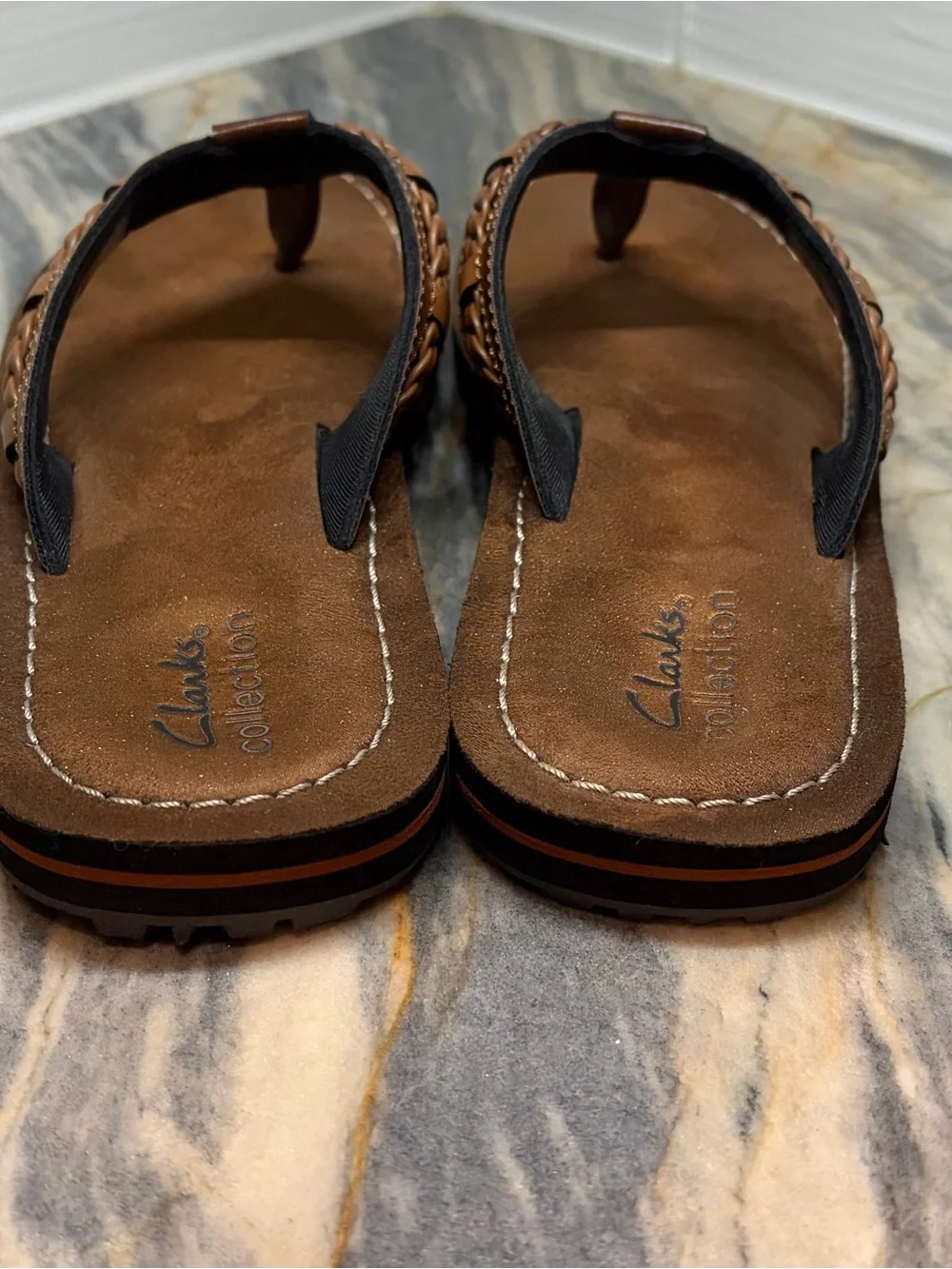 Collection by Clarks Fenner Nerice Brown Honey Leather Thong Flip Flops 6